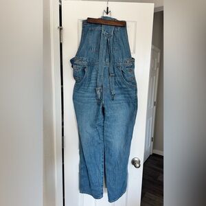 Levi’s Classic Women's Denim Overalls